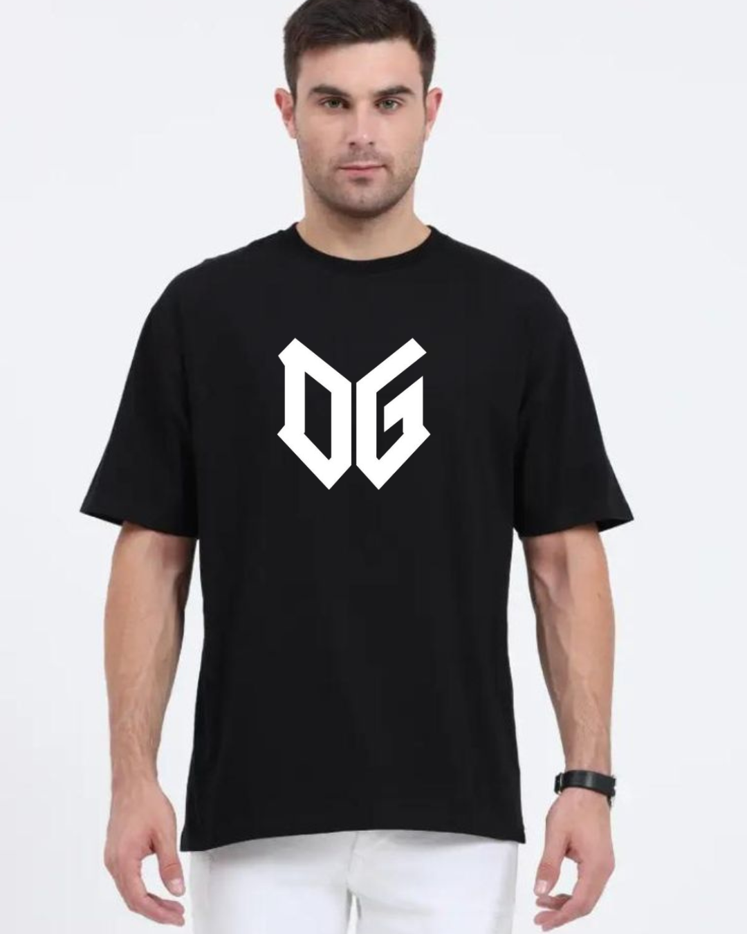 “Never Give Up” Graphic T-Shirt.